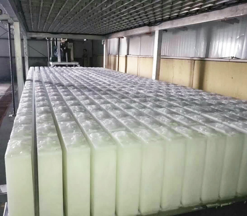 蜜桃性爱视频用冰